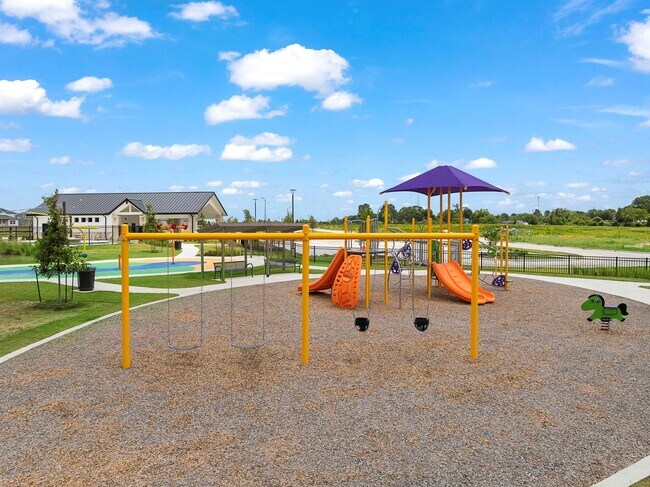 Building Photo - 4007 Crowning Ct