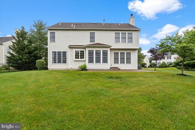 Building Photo - 4 Van Marter Ct