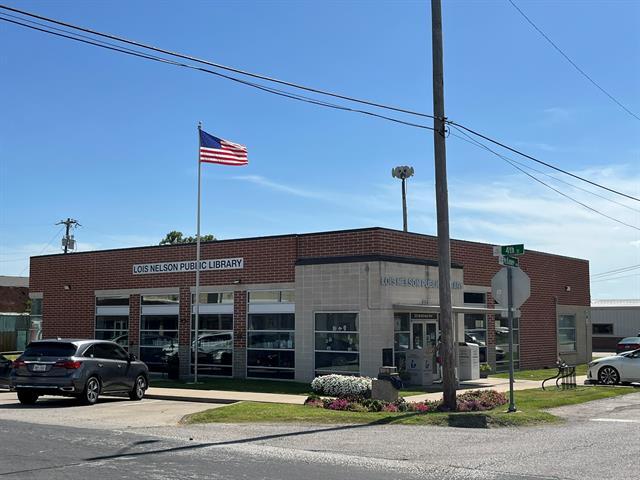 Building Photo - 1217 Bullock Dr