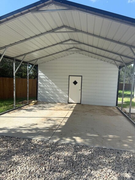 Building Photo - 138 Greenbriar Ct