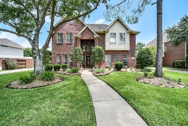 Primary Photo - 3711 Pinehurst Dr