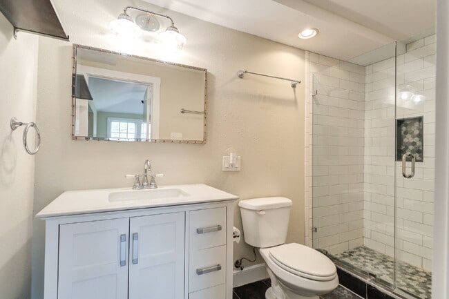 Building Photo - Tech Terrace Pre-lease!!