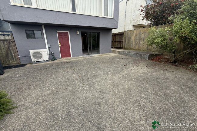 Building Photo - Spacious 1-Bedroom Lower-Level Apartment with Private Patio