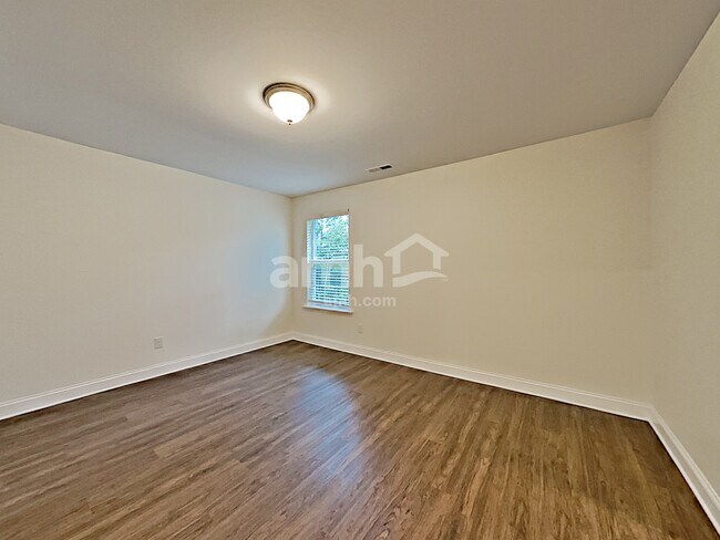 Building Photo - 4941 Wilcrest Ct