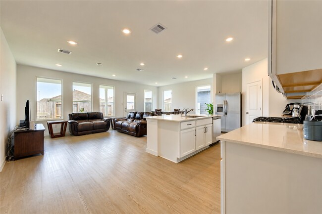 Building Photo - 21614 Springhill Grv Ln
