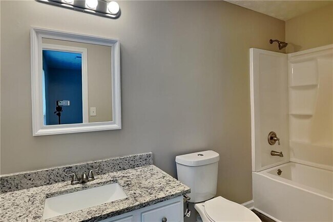 Building Photo - 1207 Ridgeside Dr NW