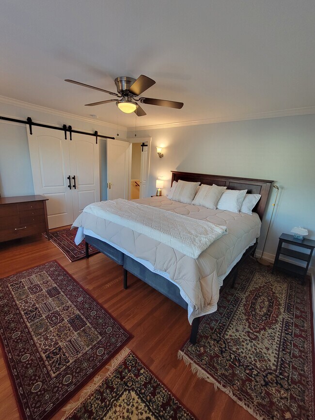 Building Photo - 3540 M St