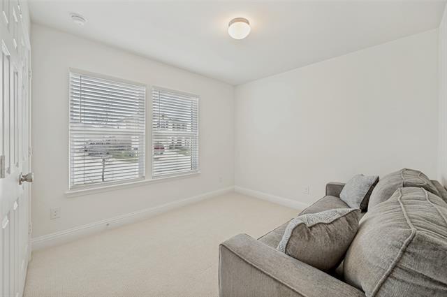 Building Photo - 2636 Warren Ln