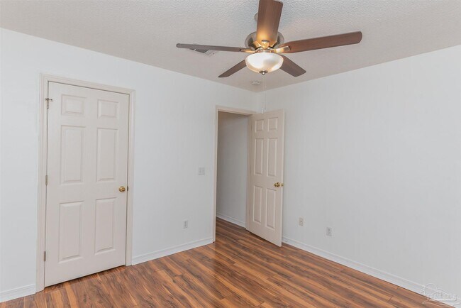 Building Photo - 25 Littleton St