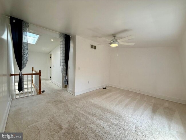 Building Photo - 2623 W 18th St