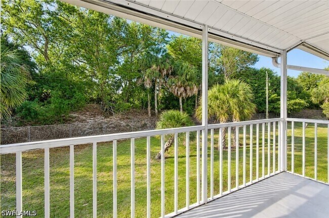 Building Photo - 2360 Naples Trace Cir