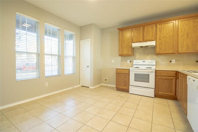 Building Photo - 16727 Libson Falls Dr