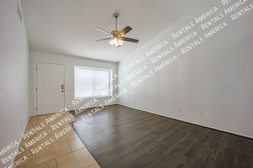 Building Photo - 1055 N Recker Rd