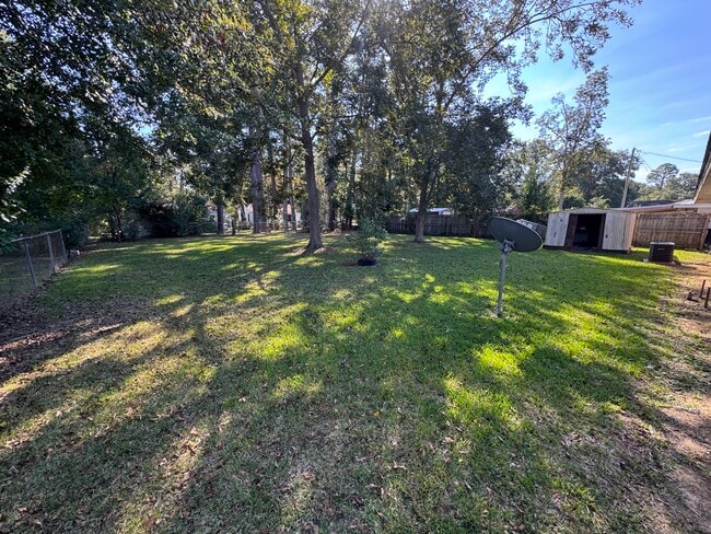 Building Photo - 1276 Denton Rd