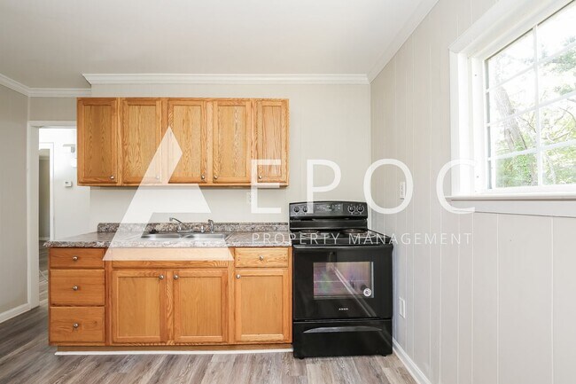 Building Photo - 408 Motsinger Rd