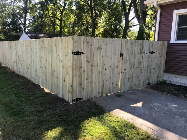 Building Photo - 3020 Parnell Ave