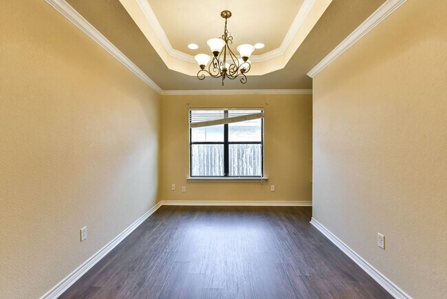 Building Photo - 6905 Deorsam Loop
