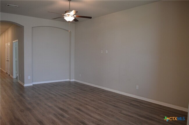 Building Photo - 3423 Addison St