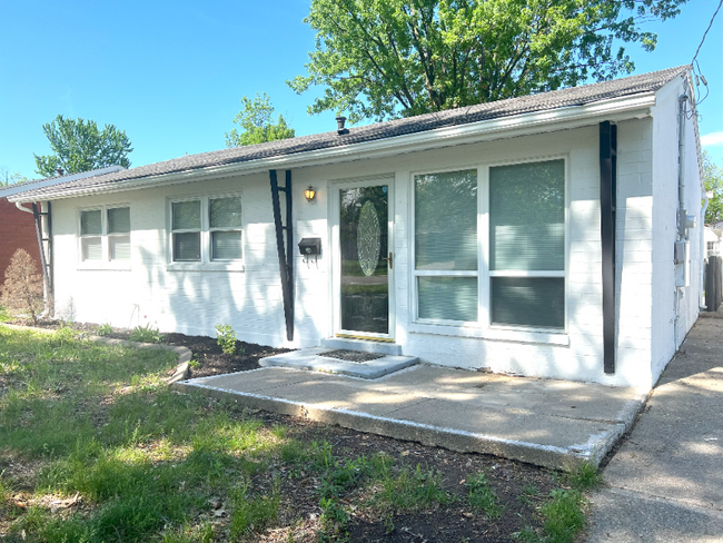 Primary Photo - 305 Kilmory Ave