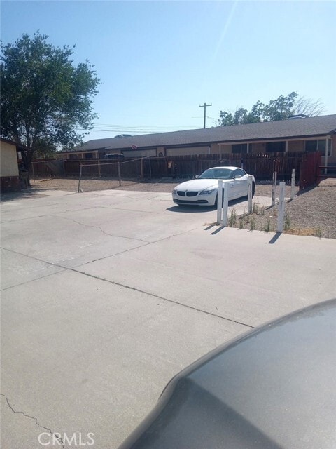 Building Photo - 16315 Juniper St