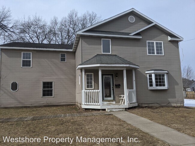 Primary Photo - 5 br, 2.5 bath House - 2331 McCracken St