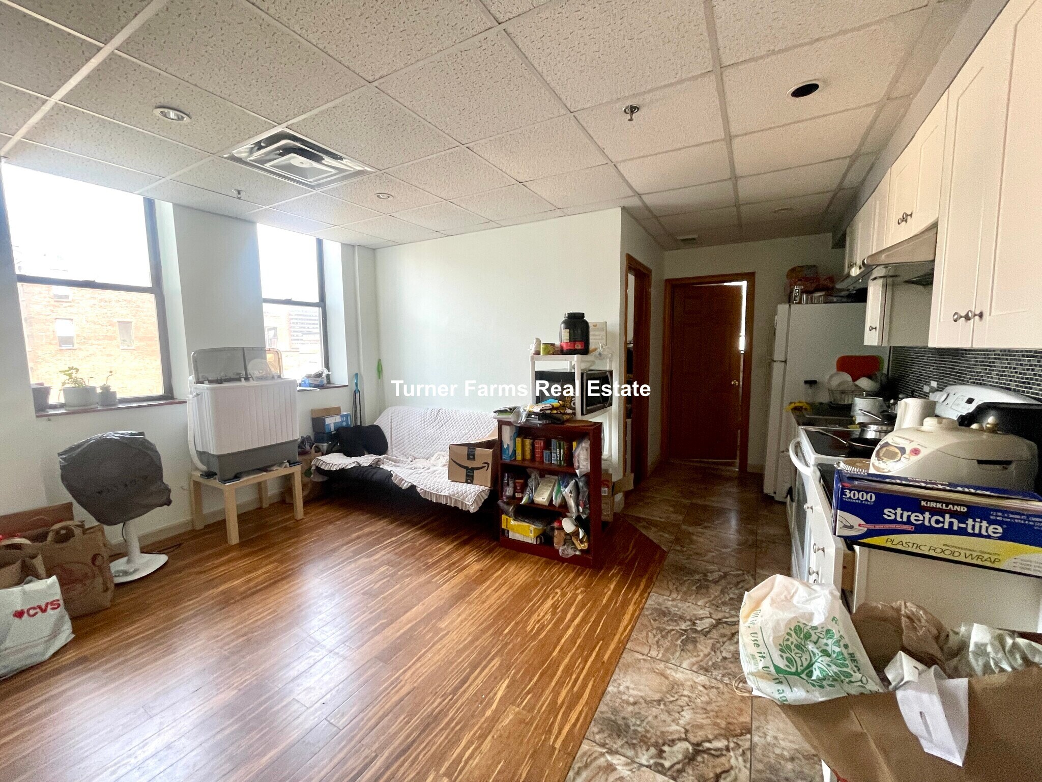 Building Photo - 72 Kneeland St