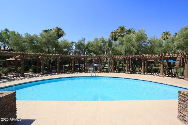 Building Photo - 7009 E Acoma Dr