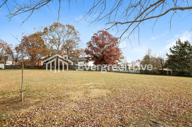 Building Photo - 4207 Garden St