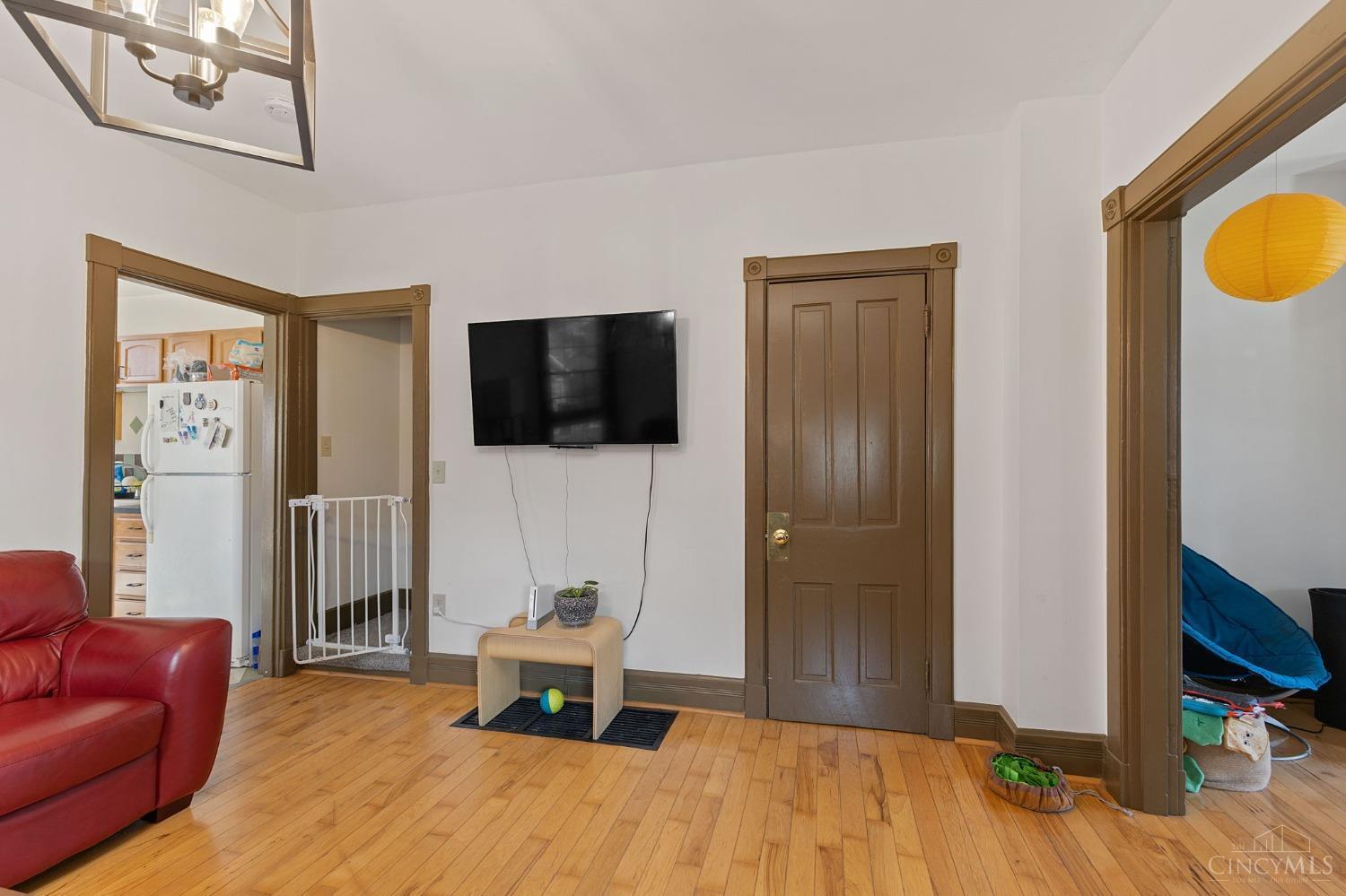 Building Photo - 4559 N Edgewood Ave
