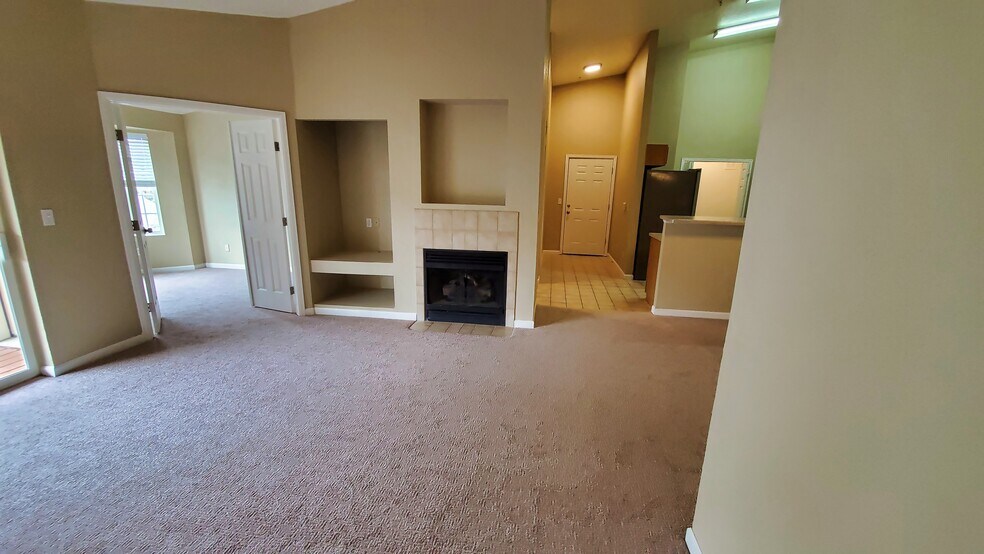 Building Photo - 12118 W Dorado Pl