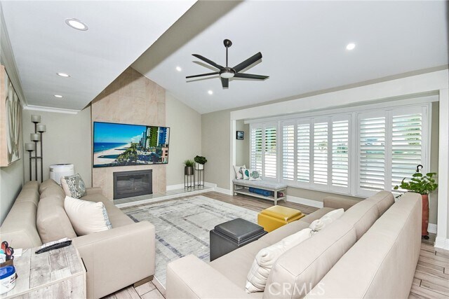 Building Photo - 11321 Martha Ann Dr