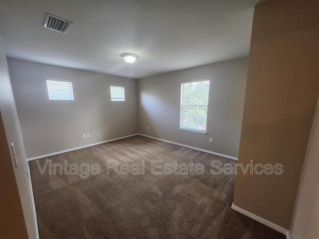 Building Photo - 4721 Chatterton Way