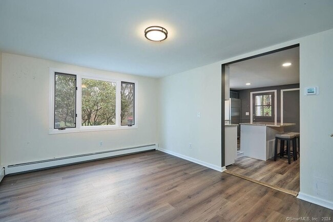 Building Photo - 4 Fermily Ln