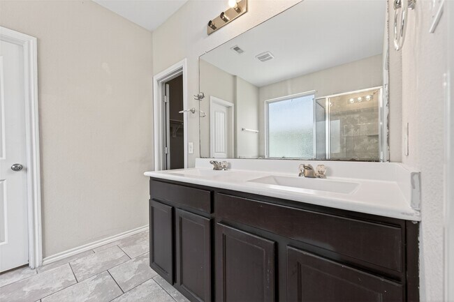 Building Photo - 1326 Seagler Pond Ln