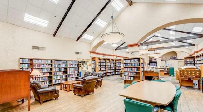 Building Photo - 810 Leisure World