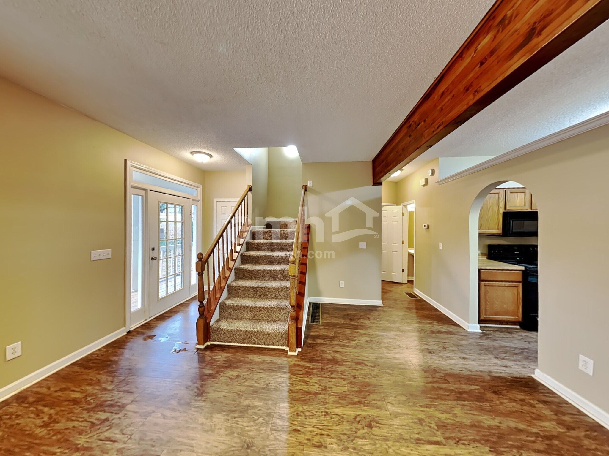 Building Photo - 2020 Foster Dr