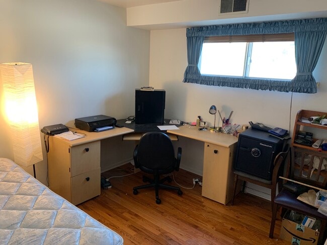 Building Photo - 7320 Lake St