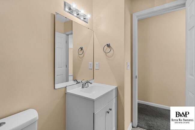 Building Photo - 233 Rosebrook Dr