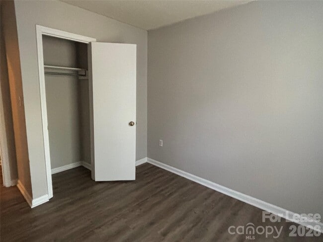 Building Photo - 6714 Marston Ct