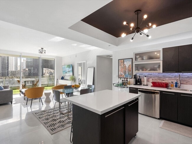 Building Photo - 90 SW 3rd St