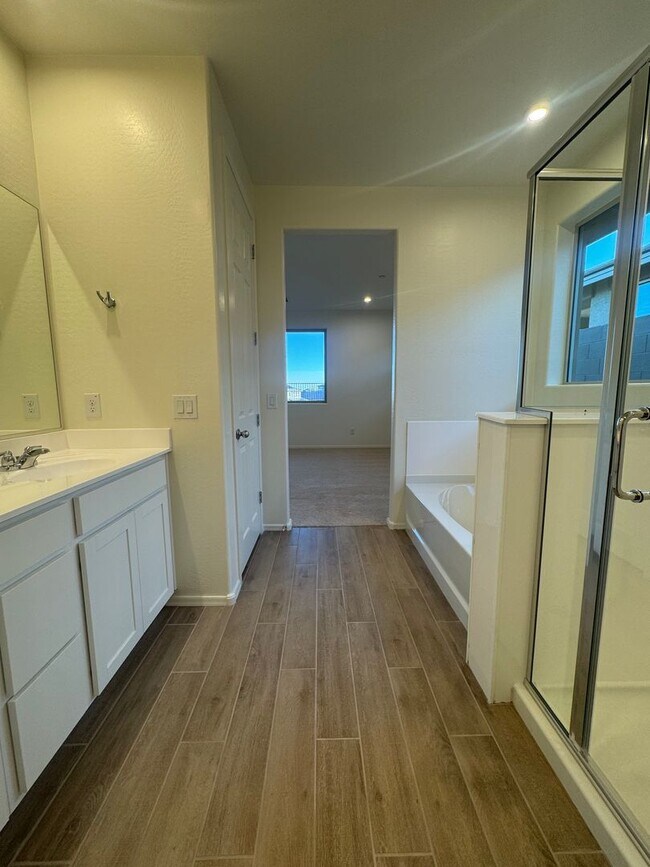Building Photo - BRAND NEW HOME IN VISTANCIA