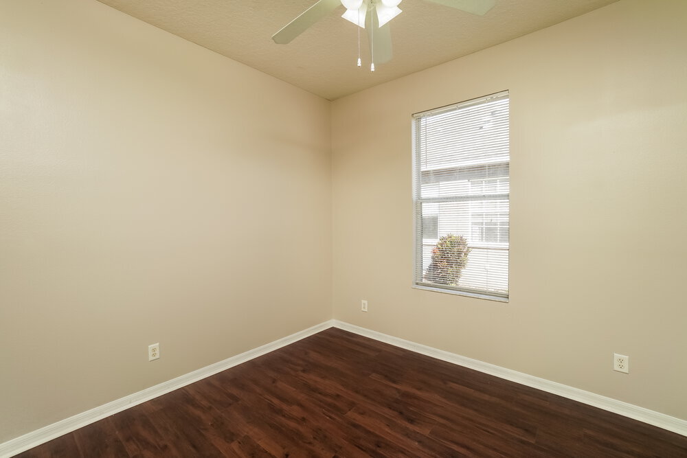 Building Photo - 30551 Annadale Dr