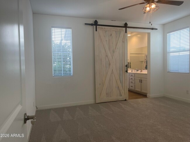 Building Photo - 5549 S Dillon