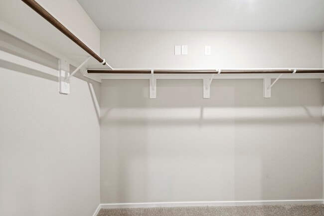 Building Photo - 21707 Cottonwood Mdws Trl