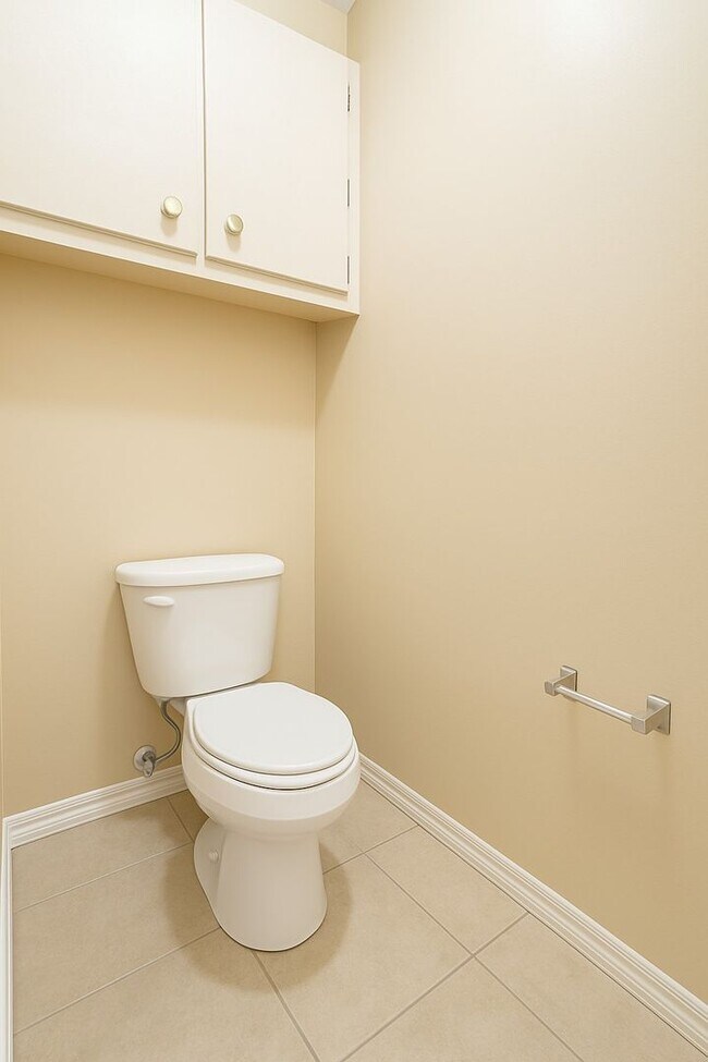 Building Photo - 349/351 Justice Ave