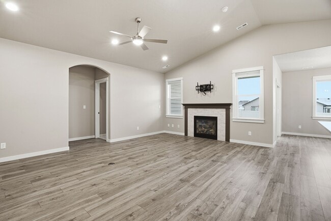 Building Photo - 4268 May Ella Lp