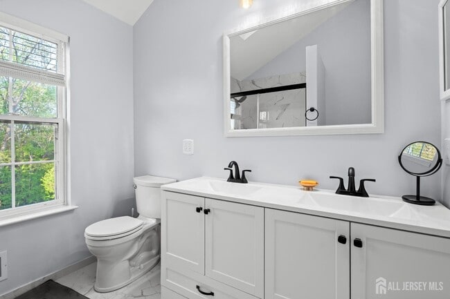Building Photo - 54 Magellan Way