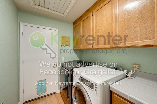 Building Photo - 3844 Langdon Ct