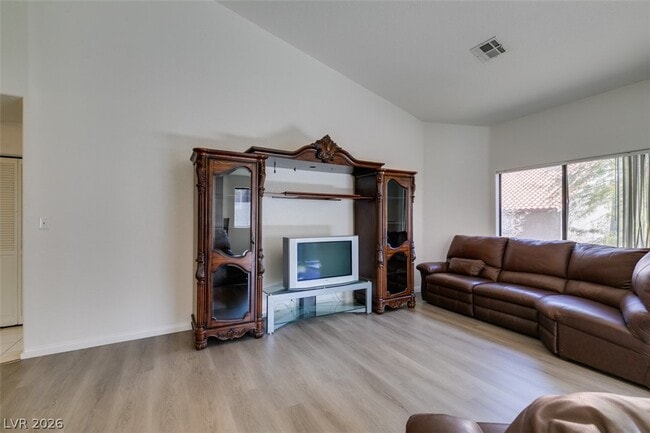 Building Photo - 5054 S Rainbow Blvd