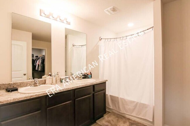 Building Photo - 808 Moorhen Wy